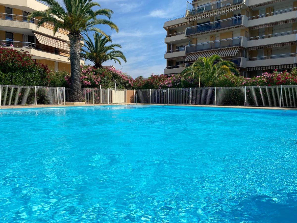 Residence La Miougrano Frejus Plage Exterior foto